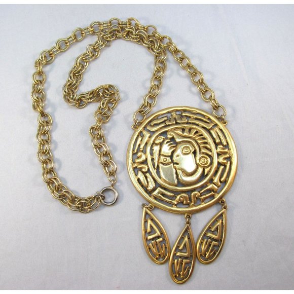 Vintage Signed Tortolani Gold Plated Mayan Design Pendant Necklace - Picture 11 of 12